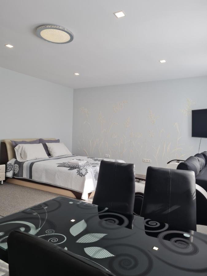 Birutes Apartamentai Klaipėda Buitenkant foto